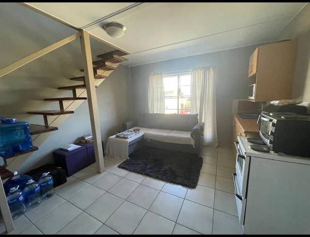 1 BEDROOM APARTMENT FOR SALE IN KANNONIERS PARK